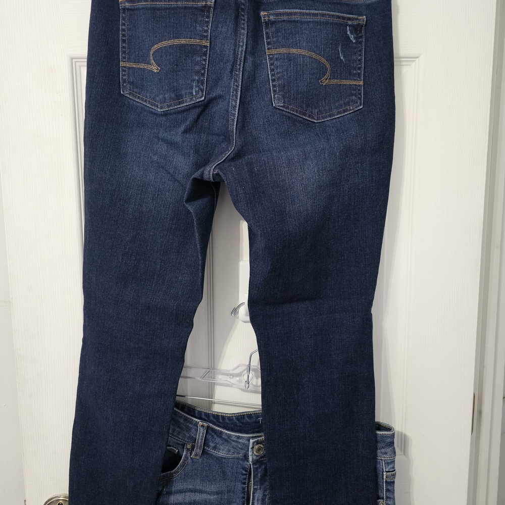 Time and Tru Dark Wash Skinny Jeans